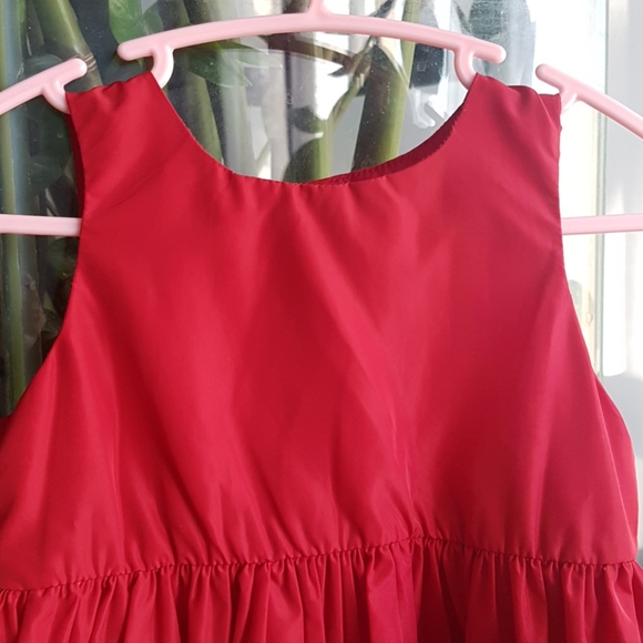 Red sleeveless dress - Picture 2 of 4